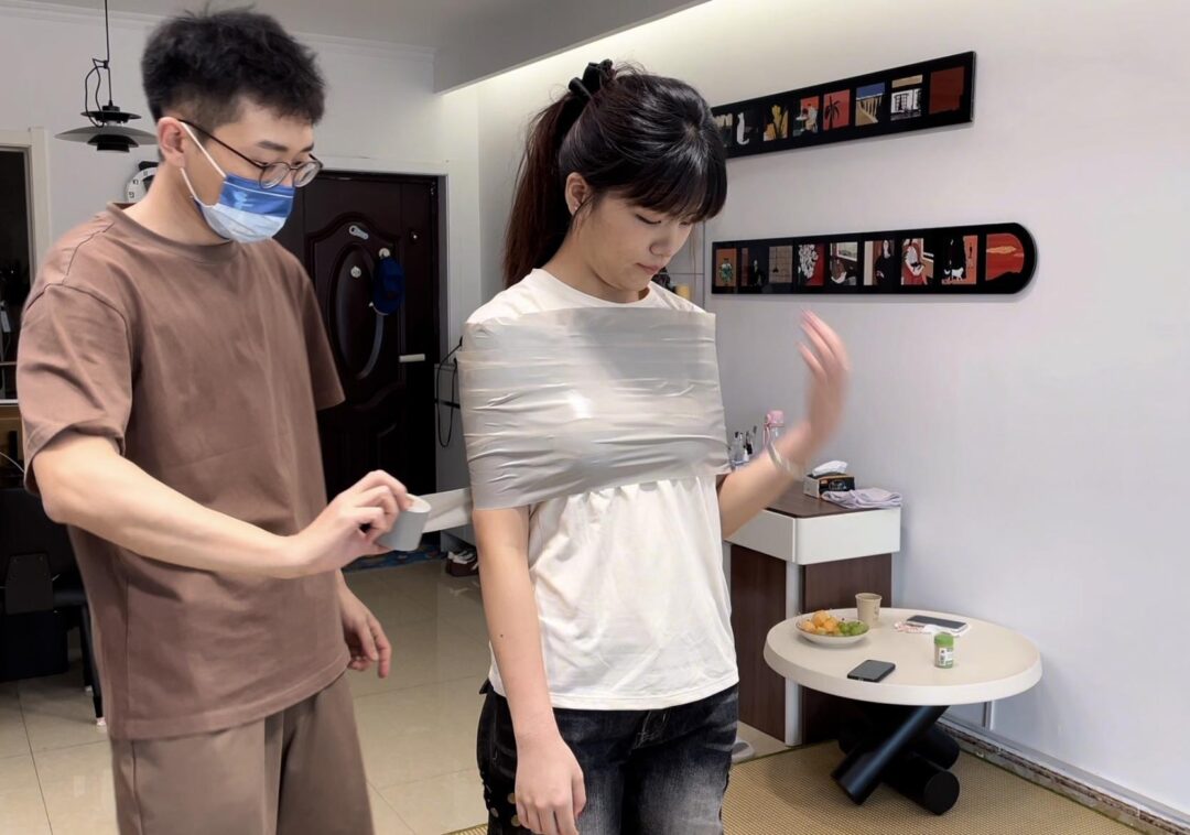 【缚艺录】【小翡】银色木乃伊+严密封嘴-2