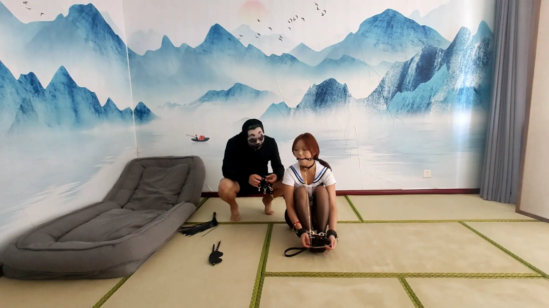 私会网友，展示新道具