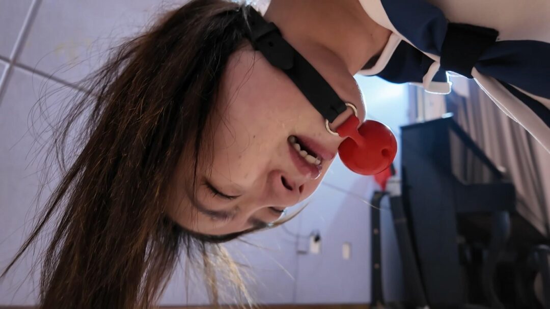 一绳所爱工作室定拍：王贝贝欧美风直臂极限紧缚 各种鞭子齐上阵打的泣不成声 下集-6