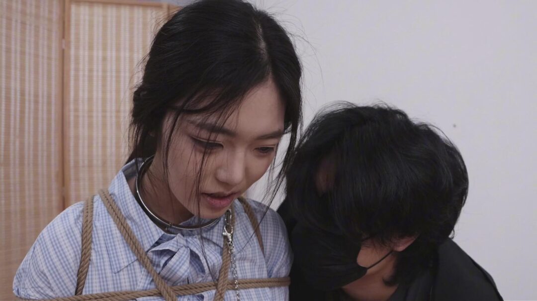 【宝藏新人】【得意客定拍】《女拳终结者》冷面美女新人青蓝首秀！女拳师被开盒吃瘪，她的下场只有无尽的羞辱！-3