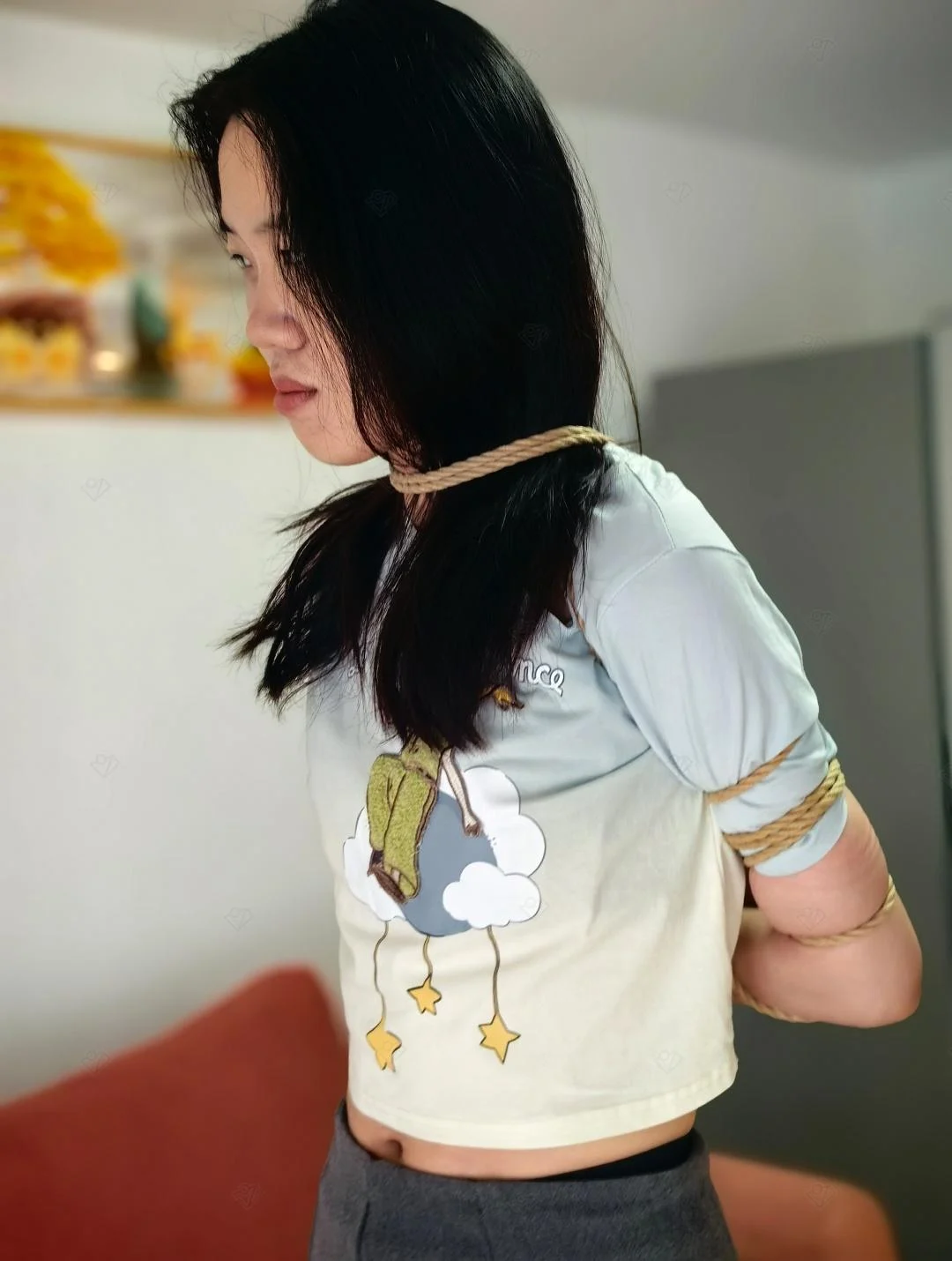 女大学生首次体验绳缚-9