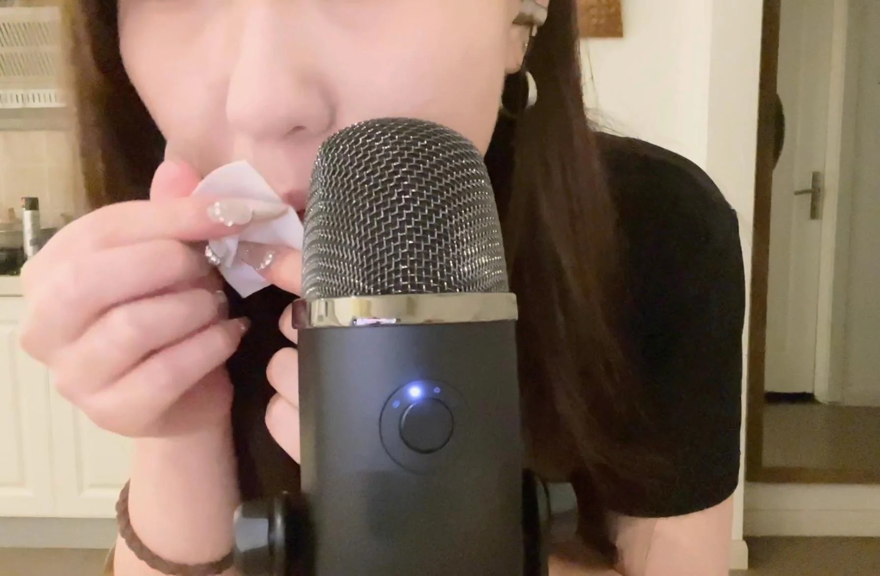 【小陈ASMR】铁子们都累了，让小陈给你放松一下大脑~-2