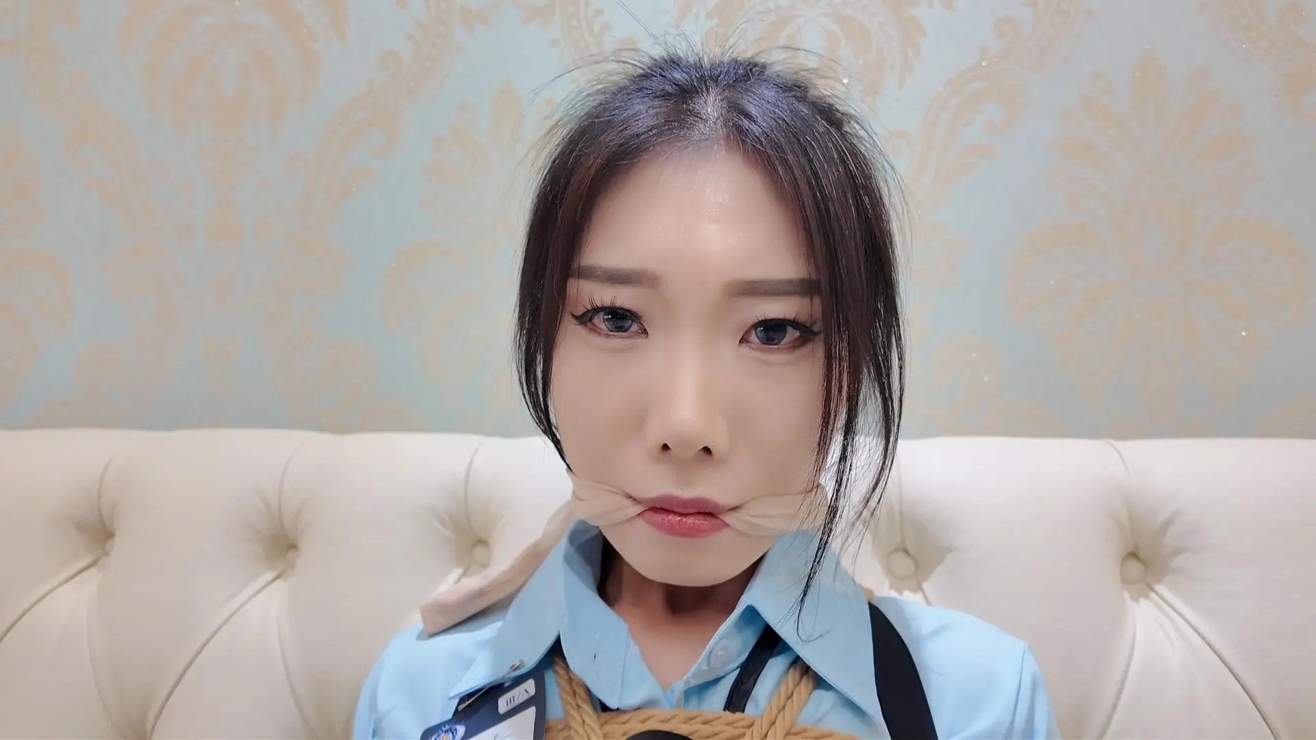 完蛋！我把美女捆绑了？——面试现场！笼子暗藏小美女？-2