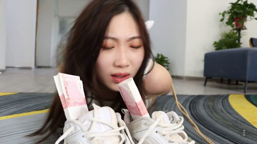 定制特殊的计划之男闺蜜的报复 安安主演-5