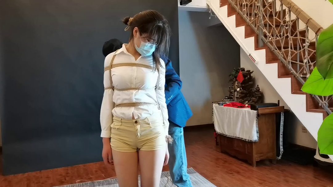 小白试镜体验悬吊-2