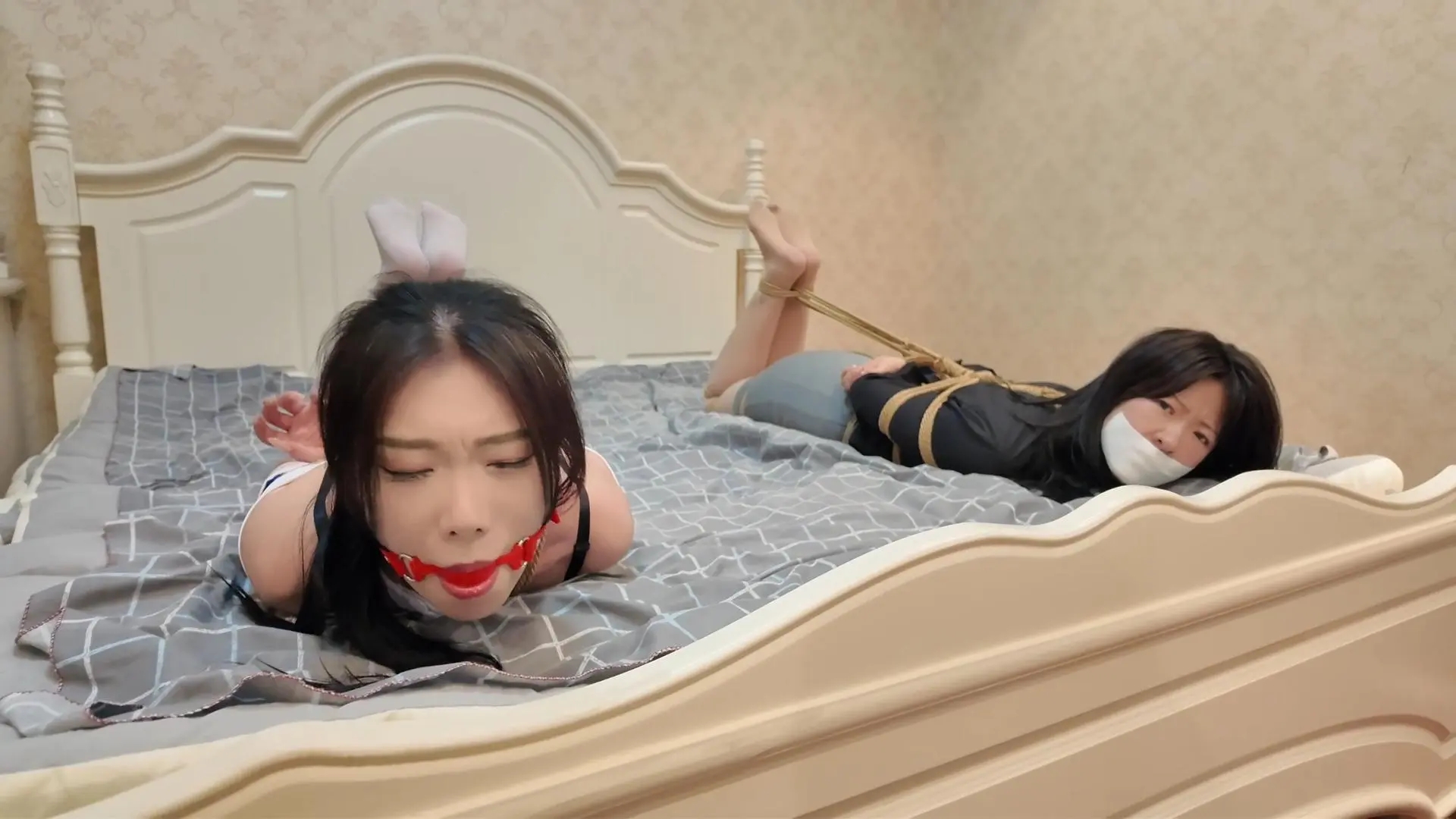 完蛋!我把美女捆绑了?——定拍考核!双美互调结尾反转!-6 完蛋!我把美女捆绑了?——定拍考核!双美互调结尾反转!-6
