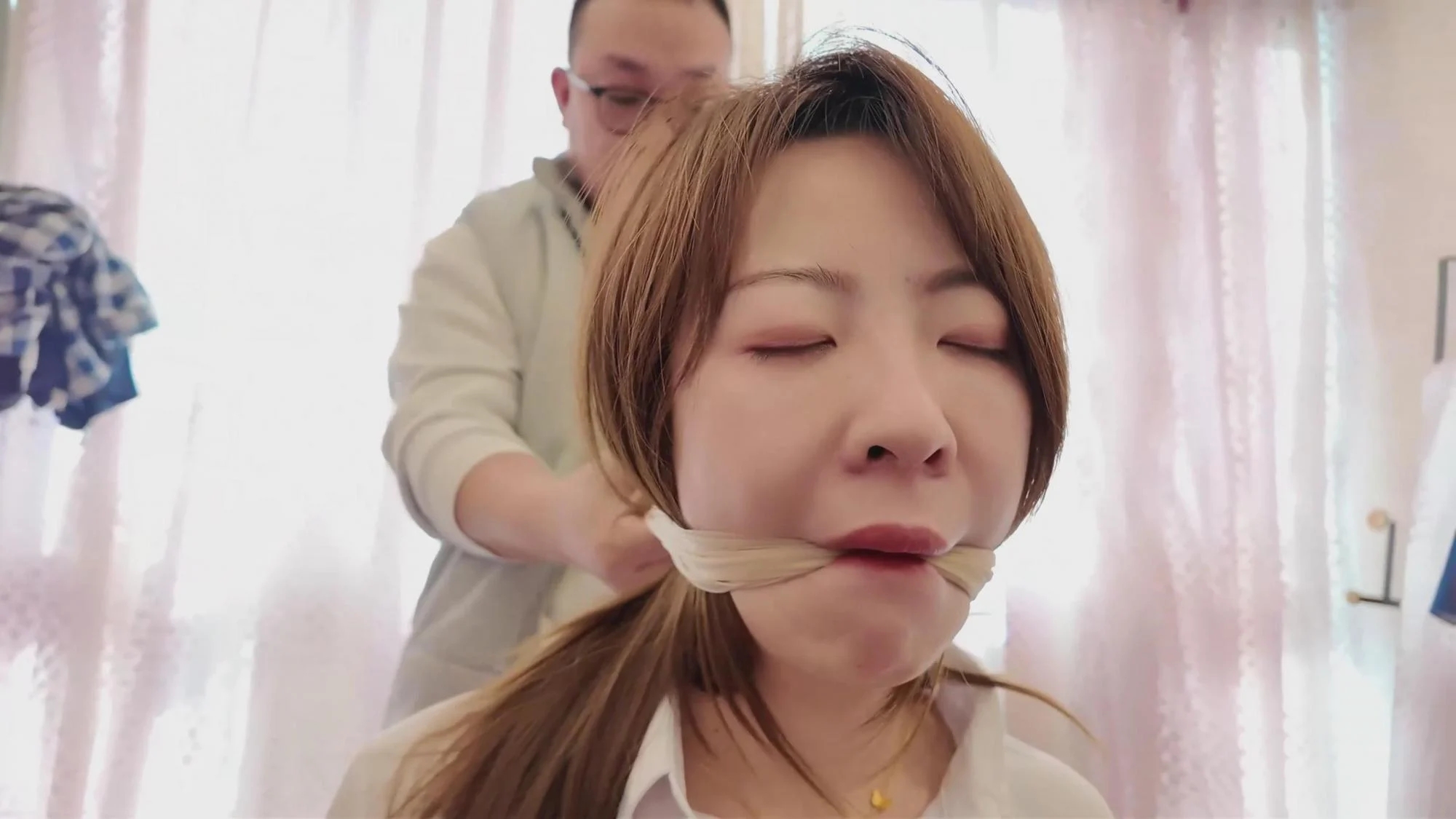 与谁共眠·巧合救美背后的阴谋-5