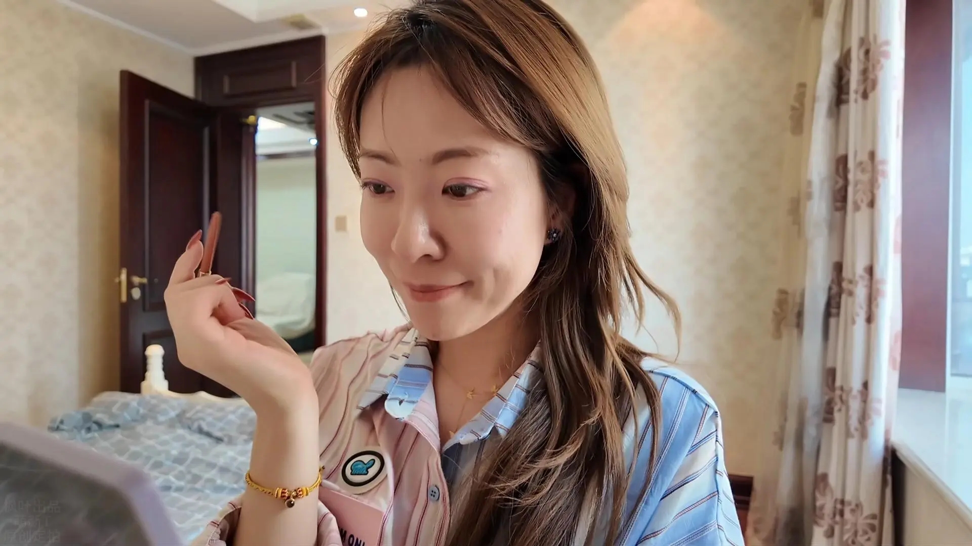 缚之旅人·舞姬转世！今天是黑丝眼镜娘！-3
