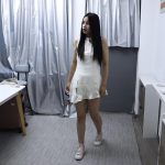 学姐小雅休息室镣铐自缚 被学弟发现 拍照威胁 挠脚挠全身TK 手铐脚铐脚趾铐