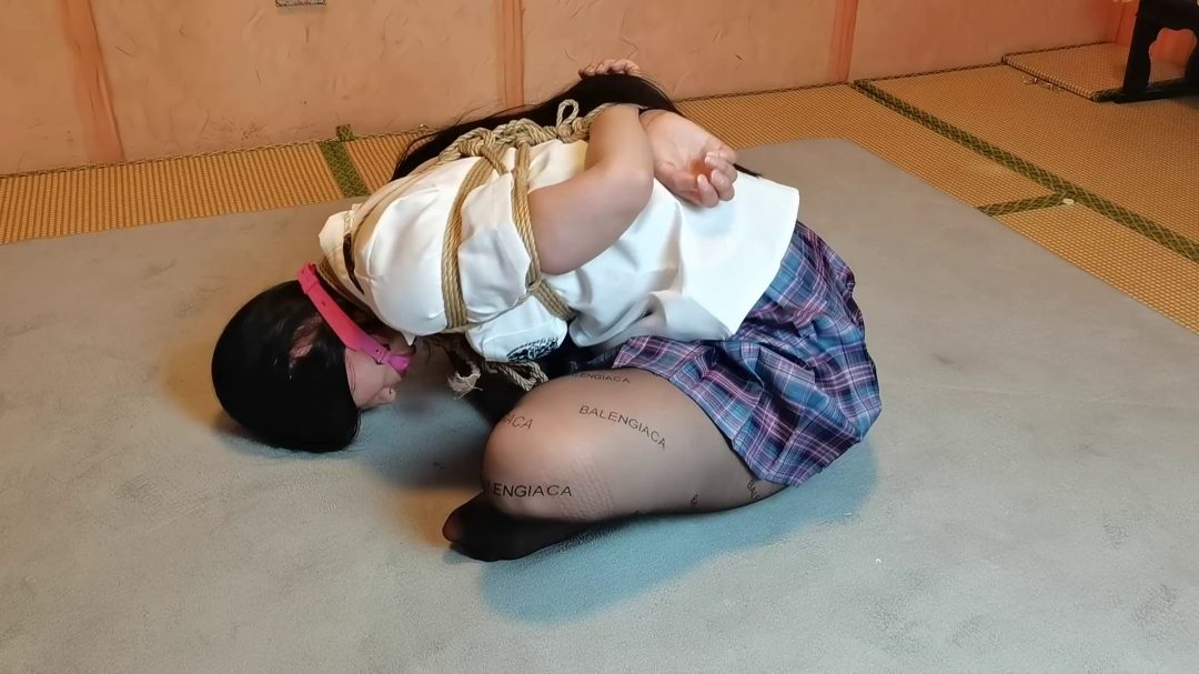 紫涵极限紧缚放置-3