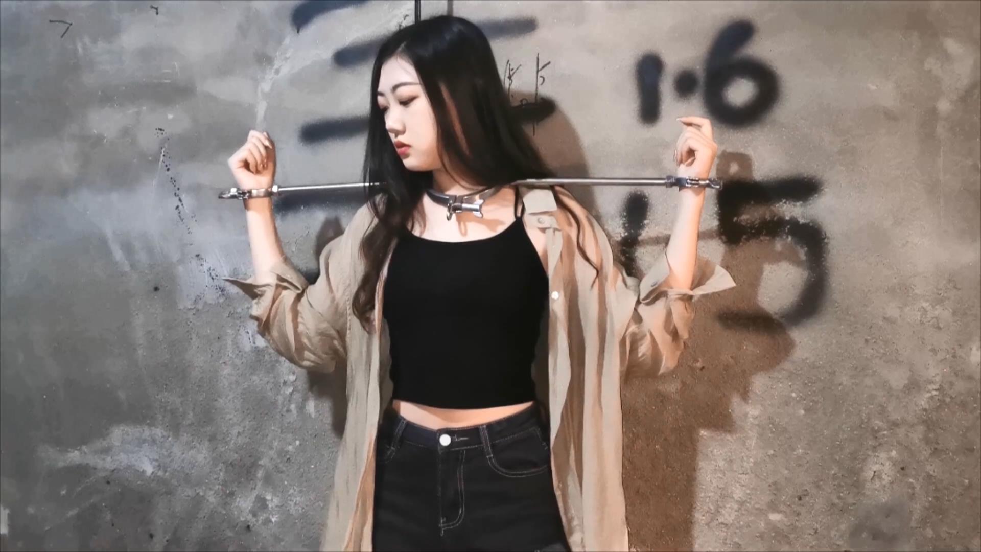 三个姑娘一台戏-1