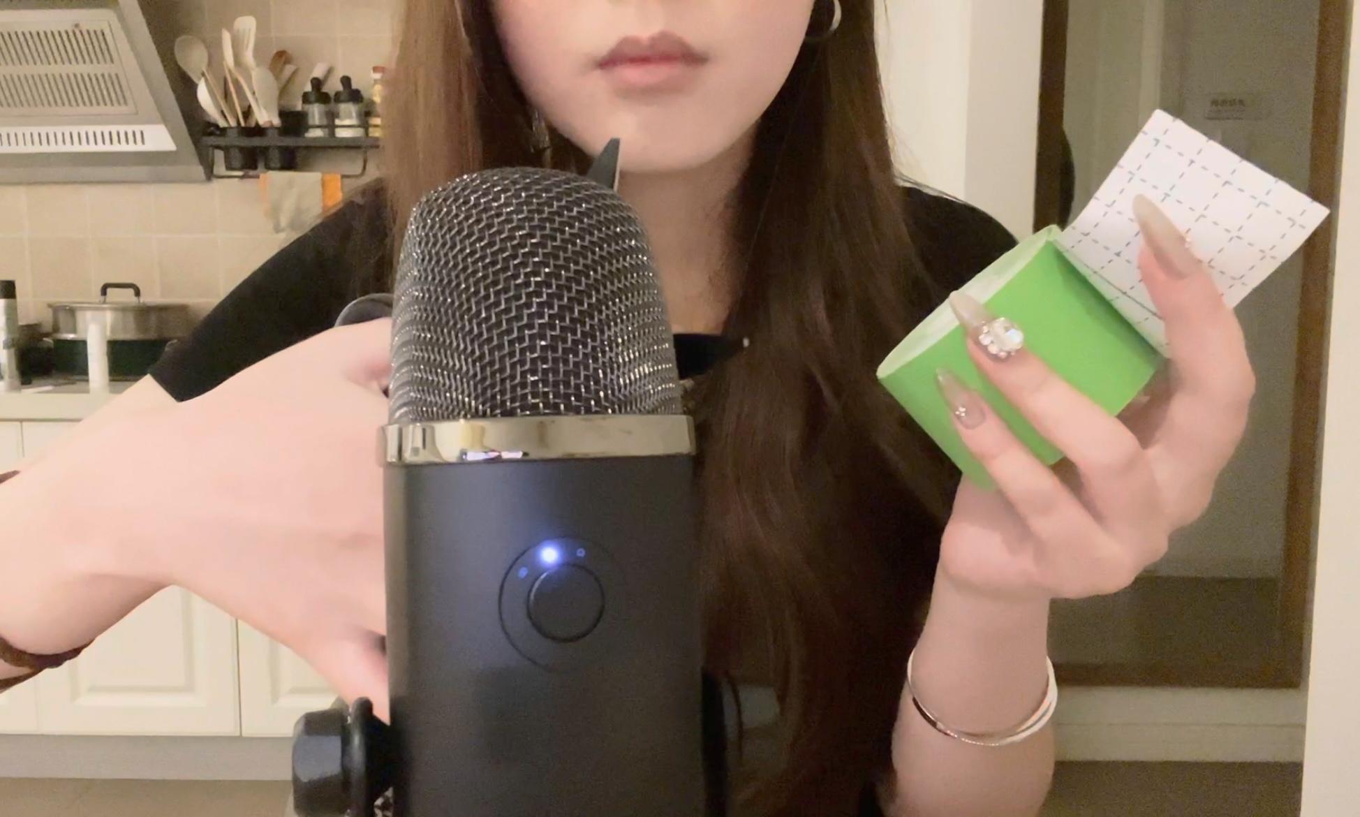 【小陈ASMR】铁子们都累了，让小陈给你放松一下大脑~-4