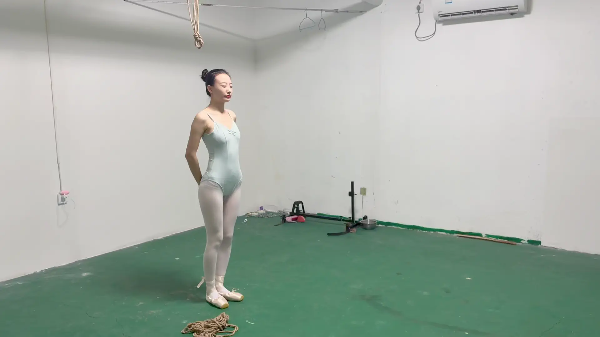 媚娘工作室-挑战两小时极限踮脚吊1（粉丝剧本）-6