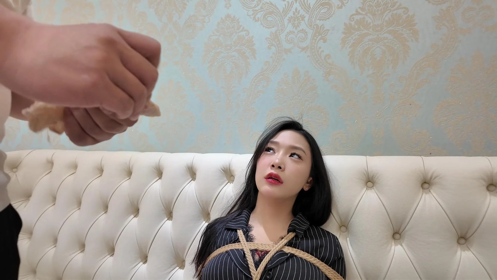 女女捆绑-2