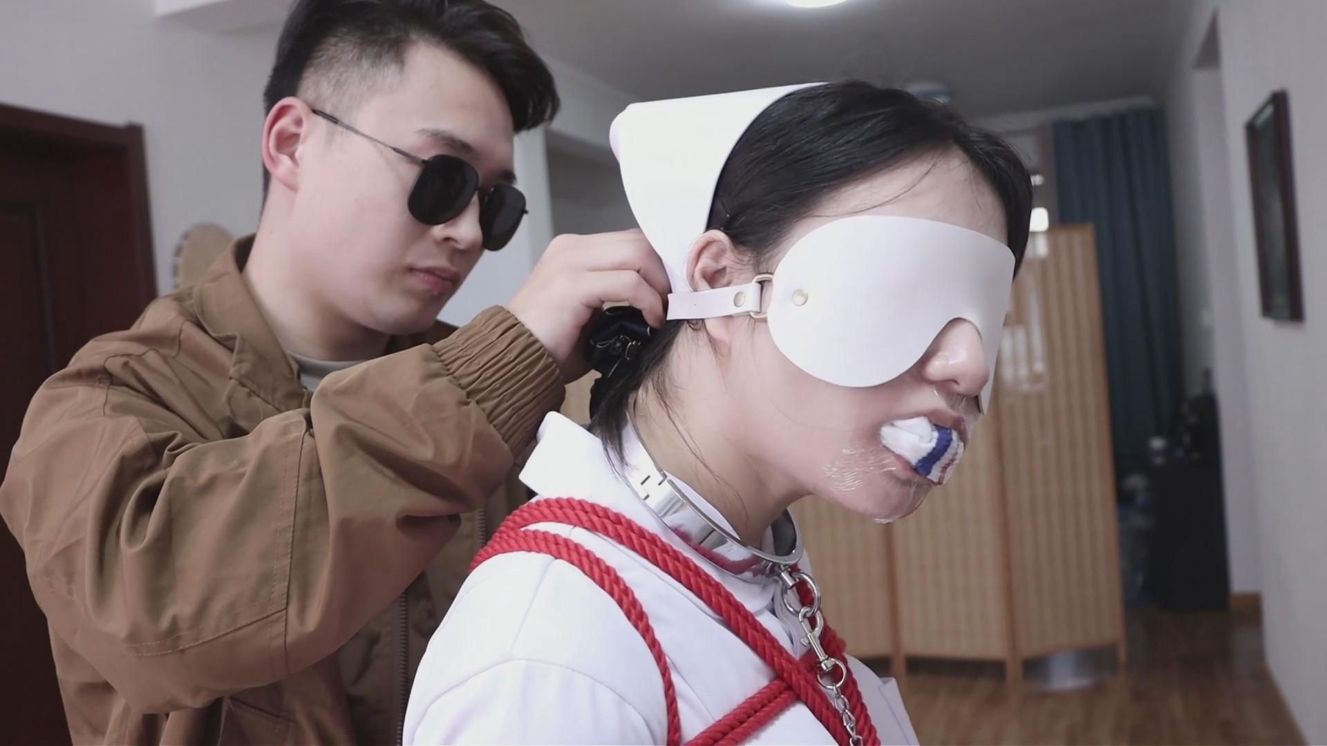 【双人佳作】【得意客定拍】《你再看看你后面呢【中】》雇佣兵青蓝被算计落入陷阱，胯下连缚是不是说明你俩关系很好啊？-6