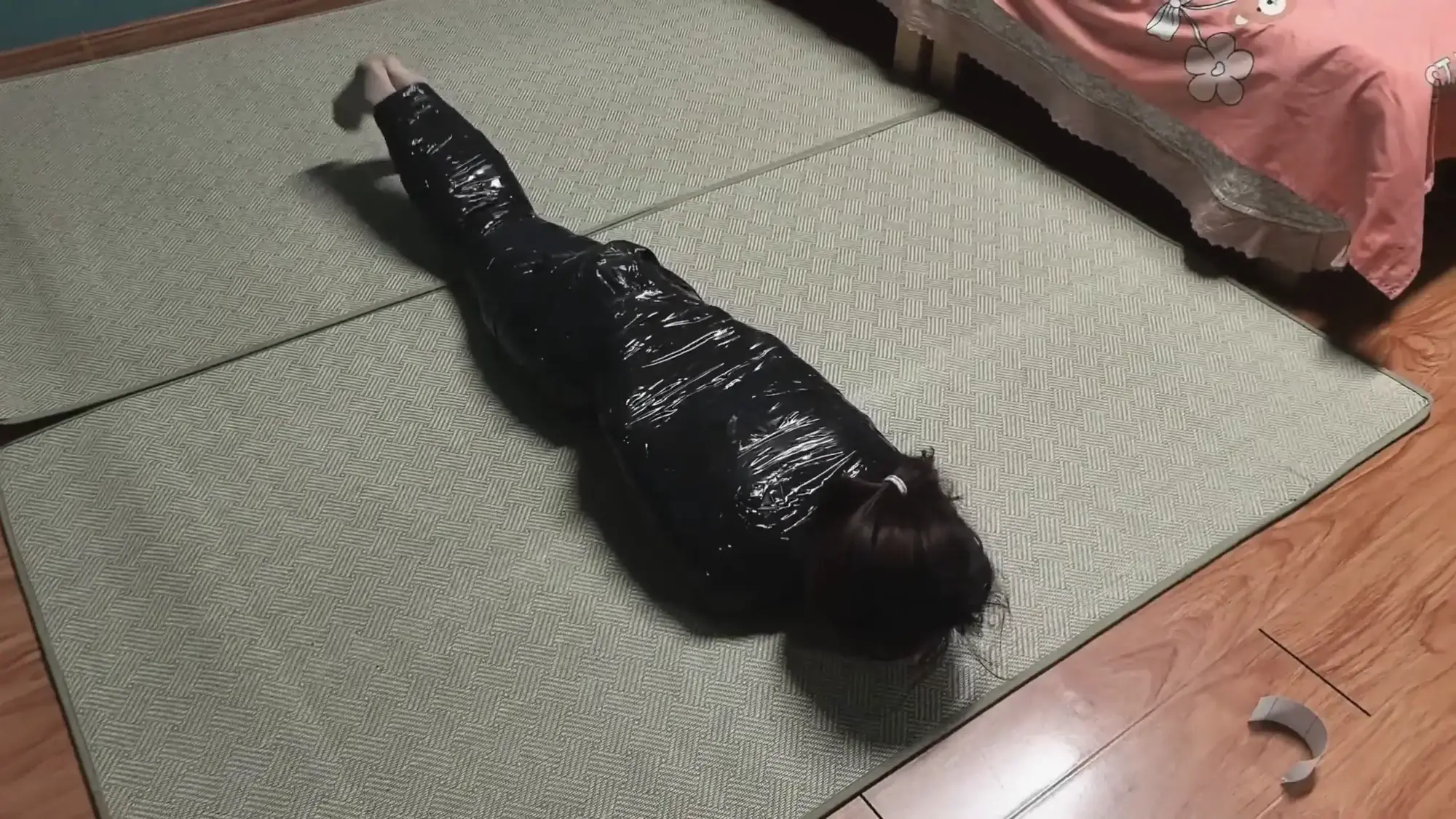 茹茹木乃伊挣扎-1