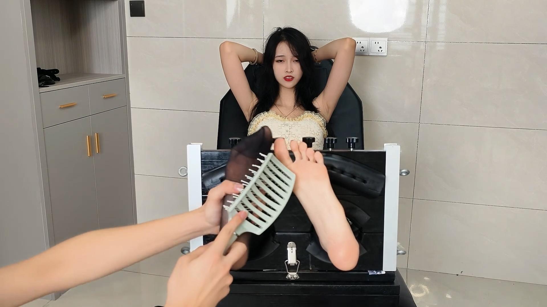 【小可原创】脚底超级敏感修长大jio东北小姐姐一枚全程破防-5