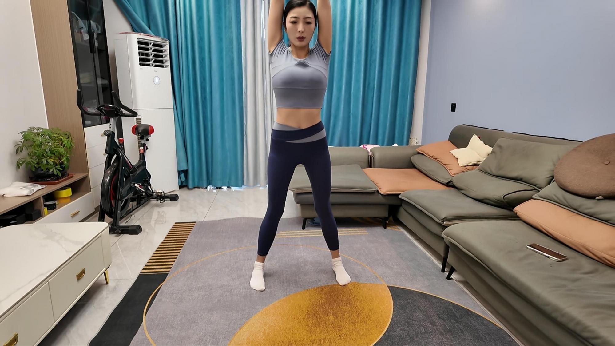 爱穿白袜的美丽少妇嫂子-6