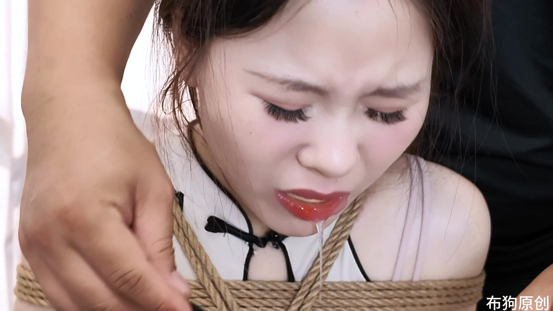【咸蛋定拍】一丝布狗 森森的M腿-6