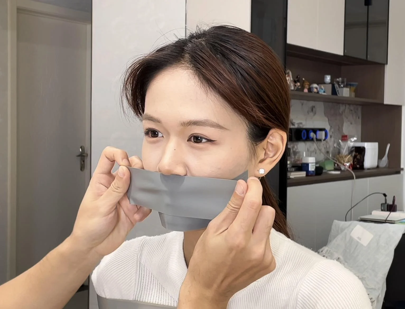 【缚艺录】【小倩】气质新模小倩，嘴型贴胶带很好看，“呜呜呜”很有感觉～-4