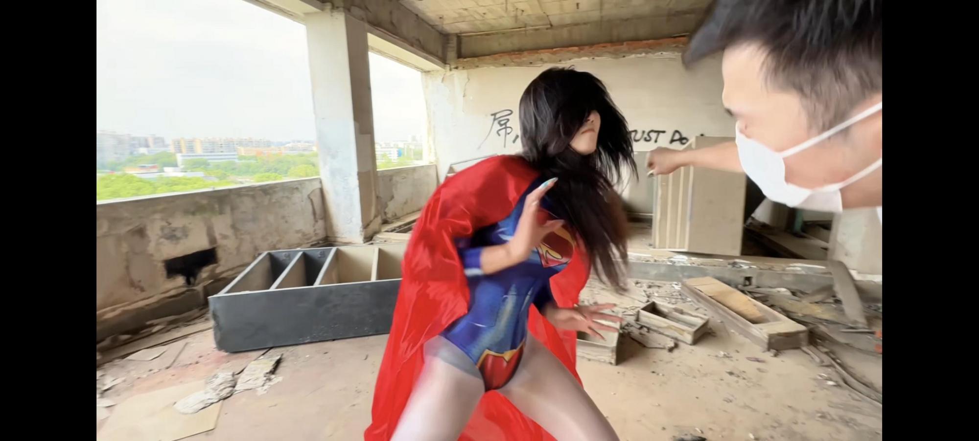 女超人惨遭暗算（暗算结局）-5