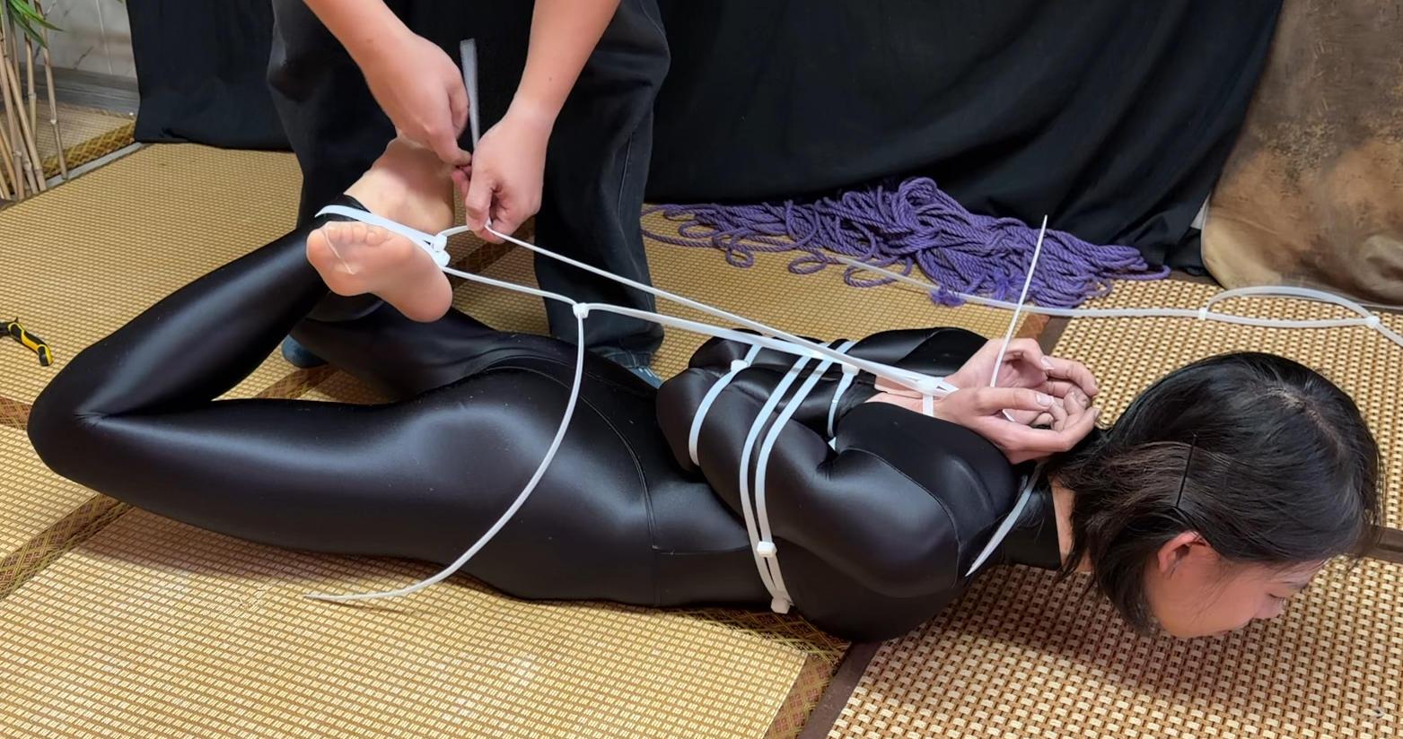 【零零柒】扎带极限并肘后手观音驷马！极度痛苦-4
