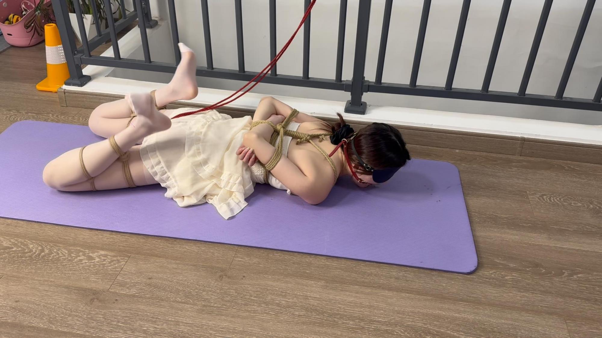【YM出品】《少女回家迷晕之劫》（上集）-2